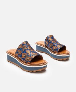 Thedaisychain.shop7ffacb01bf 2