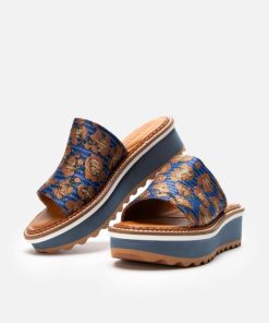 Thedaisychain.shop7ffacb01bf 3