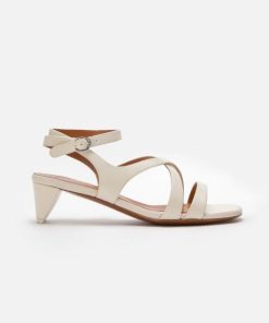 Thedaisychain.shopd859c31908 1